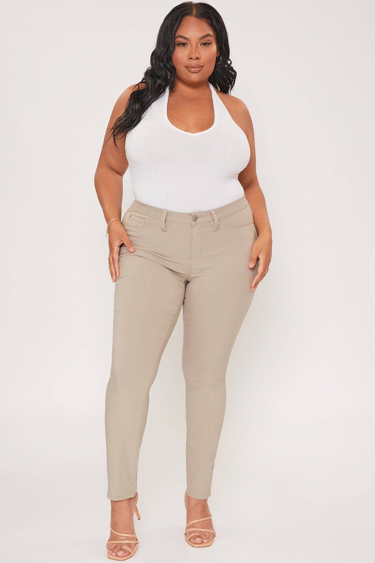 Junior Plus Size Hyperstretch Skinny Jean / JET SET