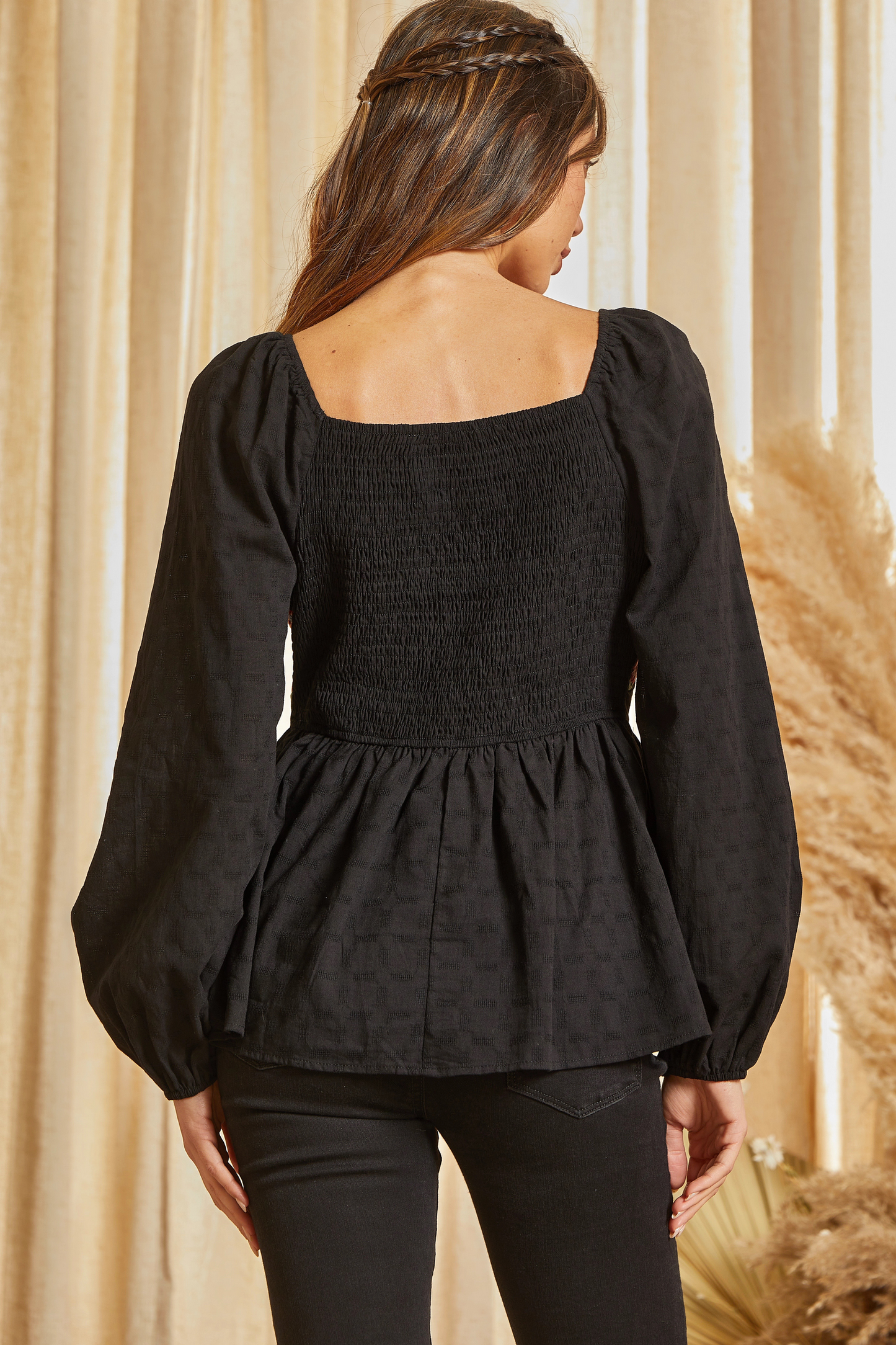 Sweetheart Neckline Cotton Floral Top / BLACK