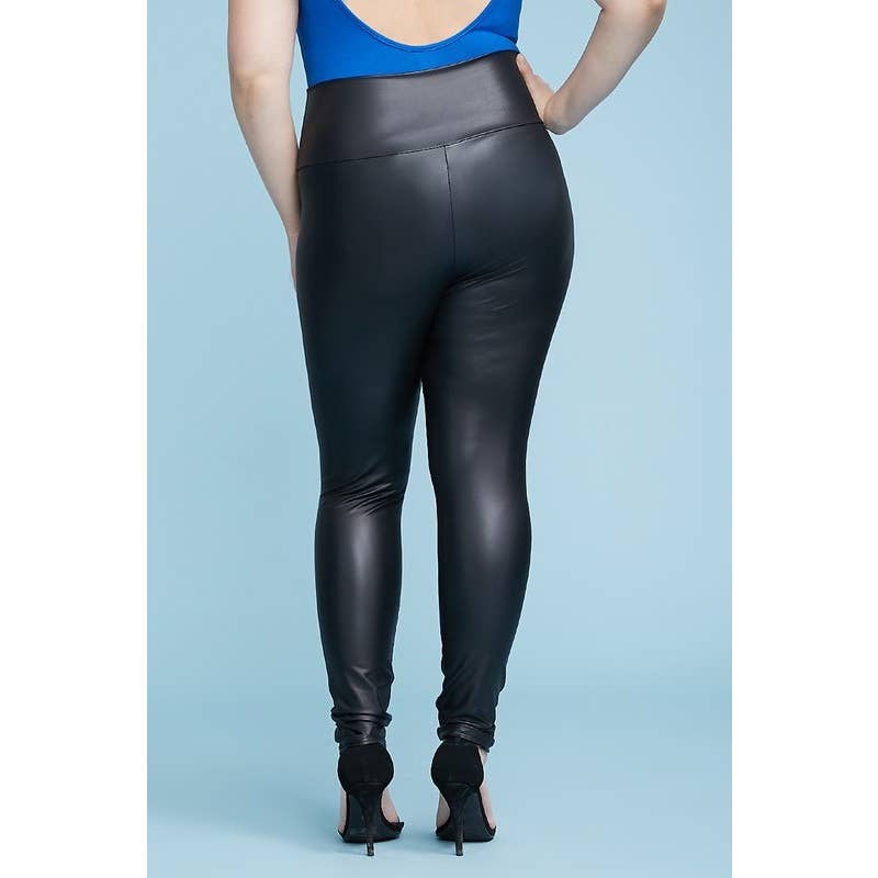 PLUS - Faux leather HW Leggings: BLACK