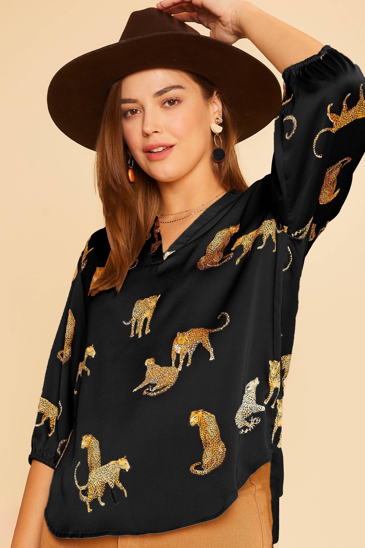 ANIMAL PRINTED V NECK TIE FRONT SATIN BLOUSE TOP / BLACK