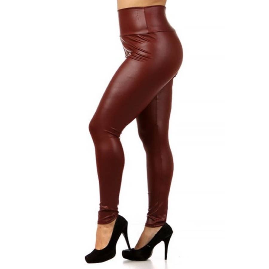 PLUS - Faux leather HW Leggings: BLACK